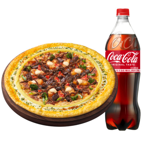 블랙 BBQ 스테이크 뇨끼 리치골드L + 콜라 1.25L