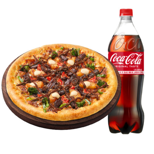 Black BBQ Steak Gnocchi Cheese Crust L + 1.25L Cola