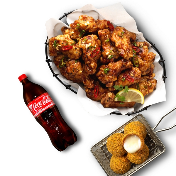 Spicy Soy Sauce Wings + Purinkle Cheese Balls + Cola 1.25L