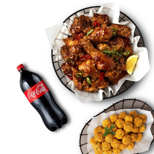 Spicy Soy Sauce Fried Chicken (Whole) + Cola 1.25L + Purinkle Mini Popcorn Chicken
