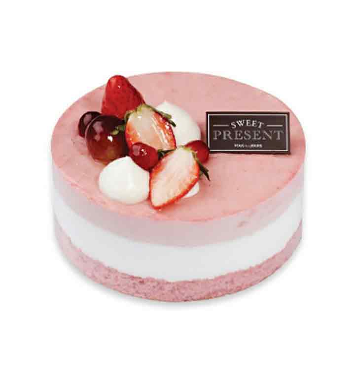 Pure Milk Strawberry Mousse Cake