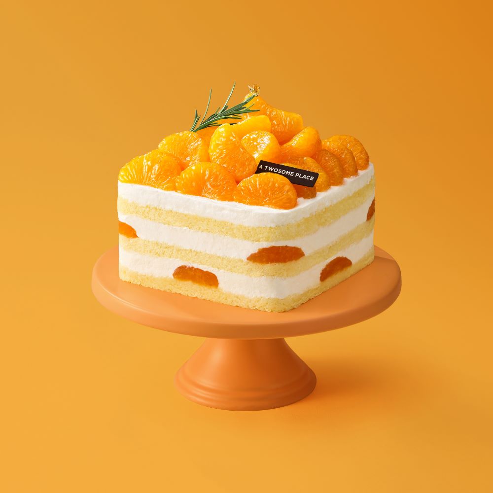 Tangerine Cream Cake