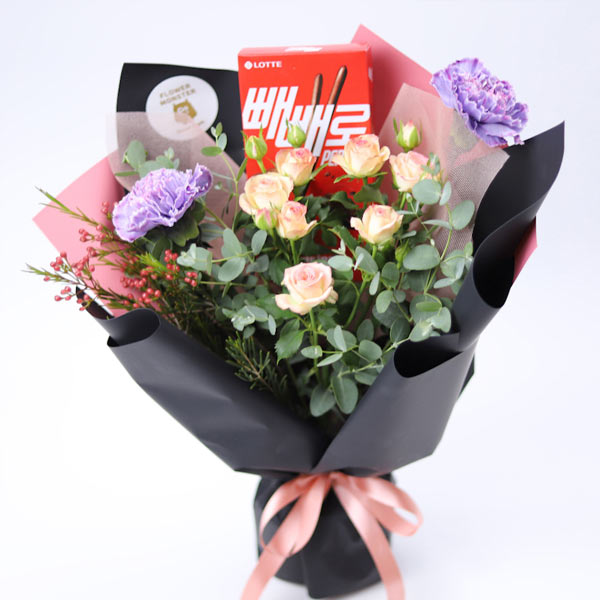 Bloom & Stick Bouquet (Free Pepero Gift)