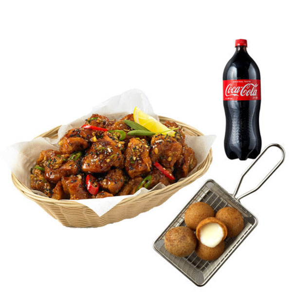 Boneless Spicy Soy Sauce Fried Chicken + Cheese Balls + Cola 1.25L