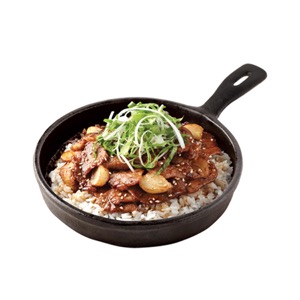 鉄板辛豚肉丼